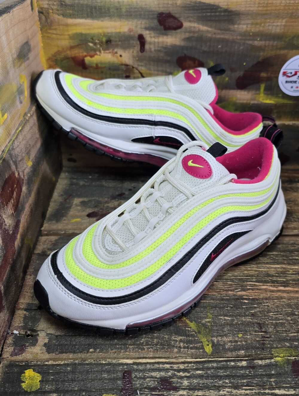 Nike Air Max 97 White Pink Black Volt CJ9978-100 Size 5Y (Women’s 6.5) Used